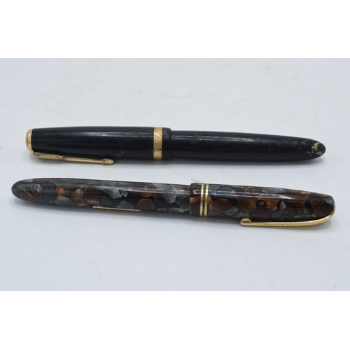 108 - Burnham fountain pen together with Parker Duofold fountain pen, both with 14ct gold nibs (2).