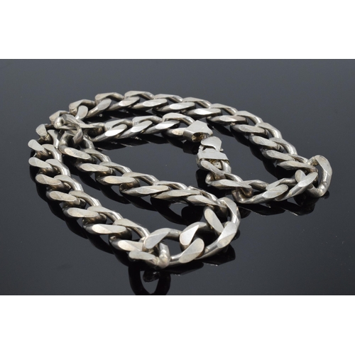 207 - Silver 925 chunky curb necklace, 180.0 grams / 5.79 oz, 60cm long.