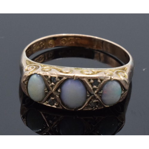 220 - 9ct gold 3 stone opal ring, Birmingham 1904, UK size N/O. 1.9 grams.