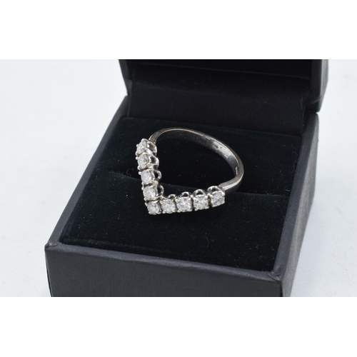 235 - 18ct white gold ladies ring set with diamonds, approximately 0.35/0.4 carat of diamonds, UK size M, ... 