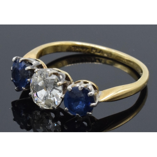 247 - 18ct gold and platinum antique ring set with sapphires and diamond, 3.4 grams, approx 0.65-0.75 cara... 