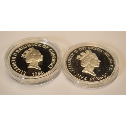 28 - Sterling silver proof-like coins to include Guernsey 1995 Queen Mother Five Pounds and and similar F... 