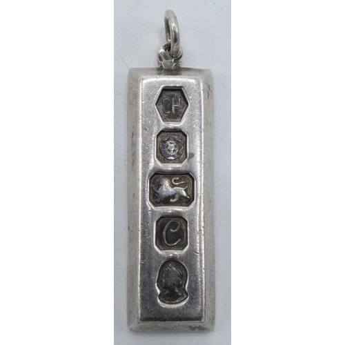 57 - Hallmarked solid silver ingot, Sheffield 1977, Silver Jubilee, 29.9 grams.