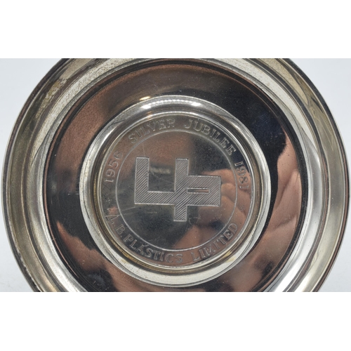 86 - Hallmarked silver pin dish / ash tray '1956 Silver Jubilee 1981 LB Plastics Limited', 97.0 grams / 3... 