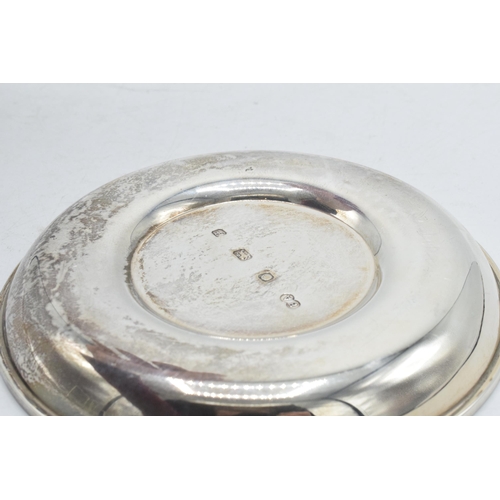 86 - Hallmarked silver pin dish / ash tray '1956 Silver Jubilee 1981 LB Plastics Limited', 97.0 grams / 3... 