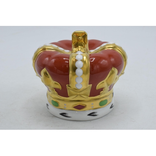 19A - A Royal Crown Derby paperweight, Golden Jubilee Heraldic Crown, Goviers exclusive, limited edition 3... 