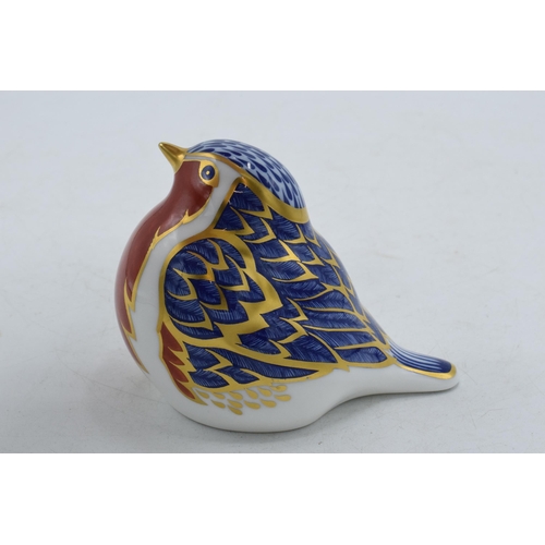 21 - Royal Crown Derby paperweight in the form of a Robin. First quality with gold stopper.