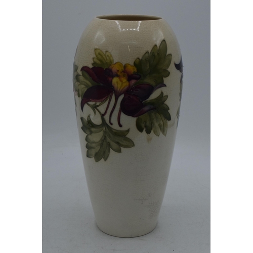 91 - Large early 20th century Moorcroft vase in the Fuschia pattern, 26cm tall.