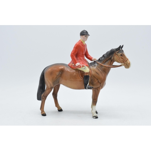 60B - Beswick Huntsman on Brown 1501 (chip to hat).