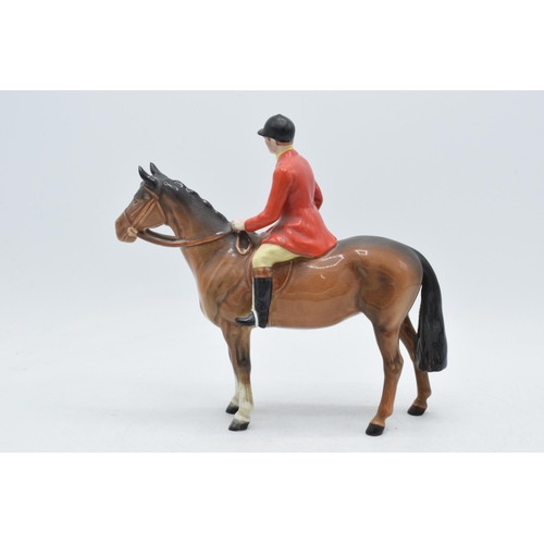 60B - Beswick Huntsman on Brown 1501 (chip to hat).