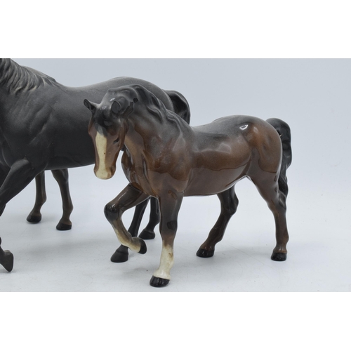 60I - Beswick to include brown Bois Roussel 701, matte Black Beauty and Stock Jogging Mare in brown (3).