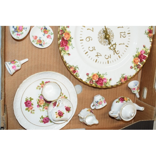 139 - Royal Albert Old Country Roses and similar pottery to include a wall clock, posie baskets and others