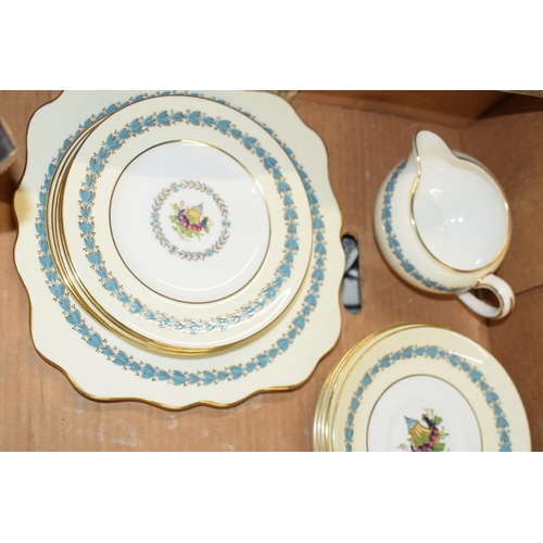 140G - Wedgwood tea ware in the 'Appledore' pattern to include a teapot, 6 cups, 6 saucers, 6 sides, a cake... 