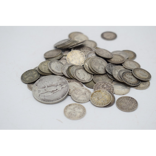 185 - A collection of pre-1920 silver coins, approx 125 grams, to mainly include 3-pence pieces.