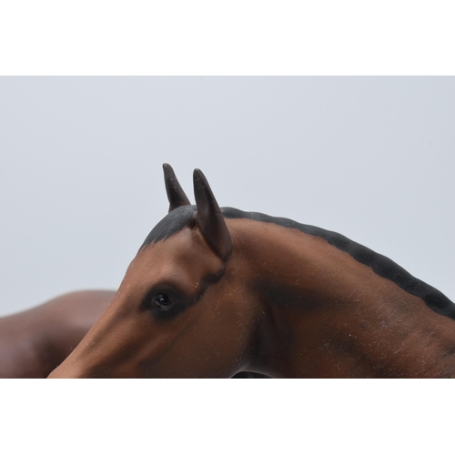 67 - Beswick brown matte shire A2578 together with matte brown Thoroughbred on base H1772 (2).