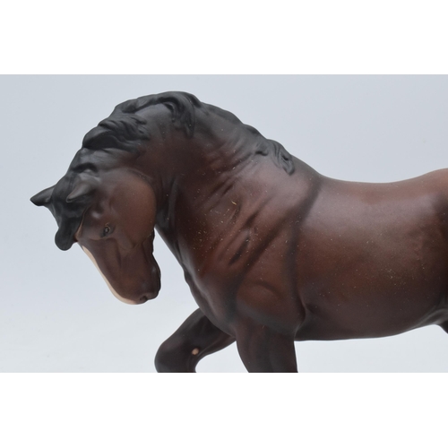 67 - Beswick brown matte shire A2578 together with matte brown Thoroughbred on base H1772 (2).