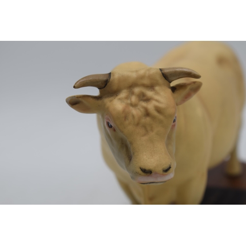 72 - Beswick Charolais Bull on wooden plinth A2463 (chip / graze to right ear).