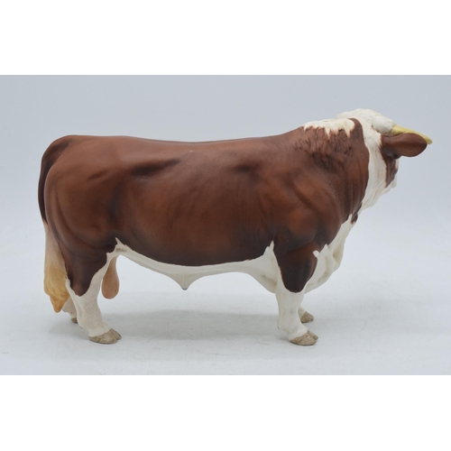 75 - Beswick Hereford Bull A2542 (chip to front left hoof).