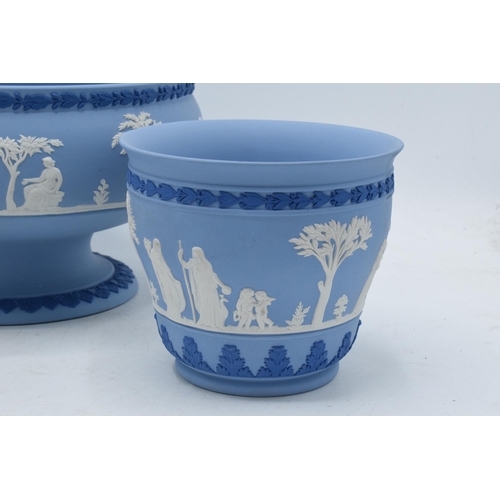 87B - Wedgwood Tri-Colour Jasperware to include pedestal bowl, a vase and a trinket (3).