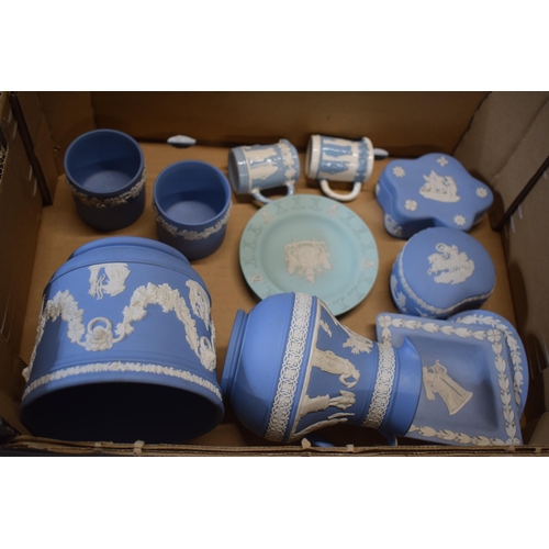 89B - Wedgwood Jasperware to include unusual turquoise Lloyds of London Tercentary pin tray, jug and other... 