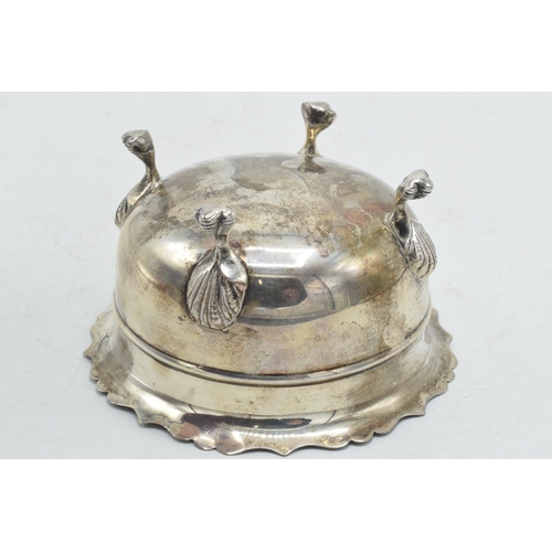 180A - Hallmarked silver bowl raised on 4 ornate feet, 85.5 grams, Birmingham 1906, 10cm diameter.