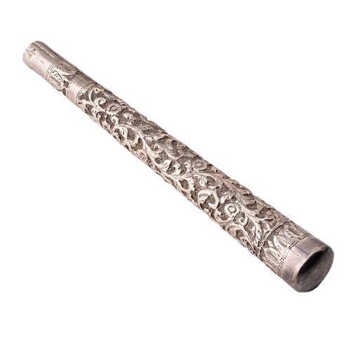 139 - Indian silver parasol handle, 18.5cm long.