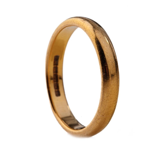 277 - 22ct gold wedding band, 4.3 grams, size M.