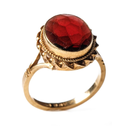 294 - 9ct gold ring set with large stone, 3.1 grams, size L/M.