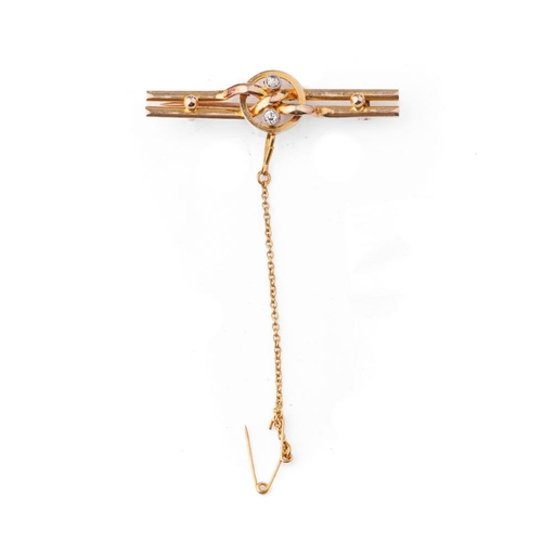 450 - 15ct gold diamond set bar brooch with safety chain, 3.1 grams, 4.5cm wide.