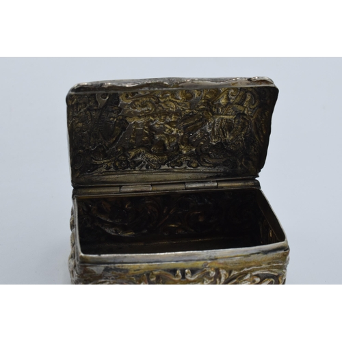 108 - A pair of silver trinket boxes, both with embossed decoration, the larger being Birmingham 1900, the... 