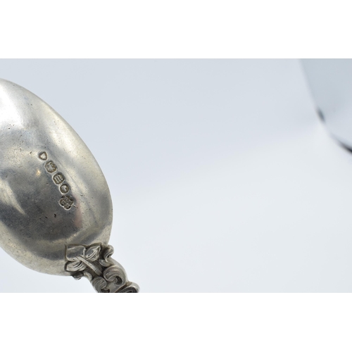 137 - Victorian silver child's fork and spoon, 84.0 grams, London 1867 and similar (2).