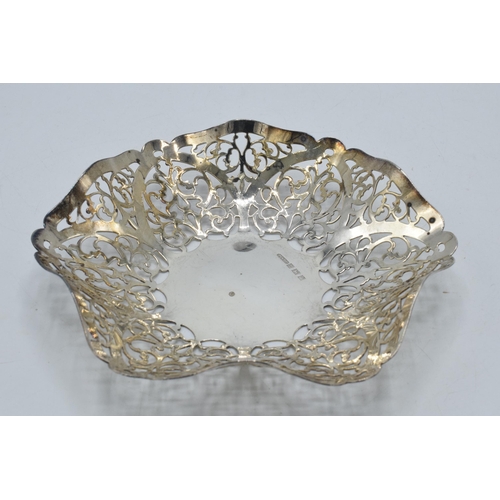 194 - Hallmarked silver bon bon dish with peirced decoration, Birmingham 1964, JZ & Co, 89.2 grams, 14cm d... 