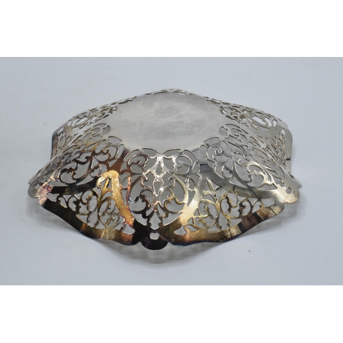 194 - Hallmarked silver bon bon dish with peirced decoration, Birmingham 1964, JZ & Co, 89.2 grams, 14cm d... 