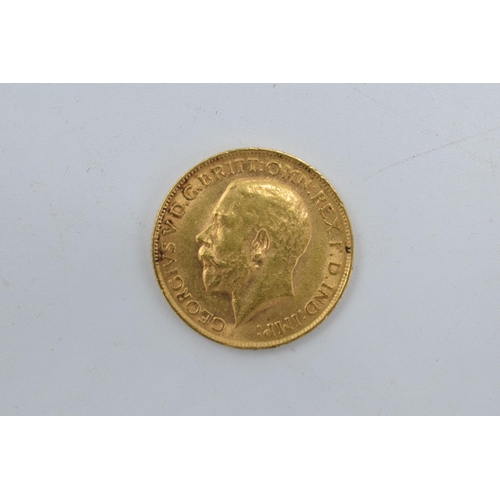 22 - 22ct gold full sovereign 1911.