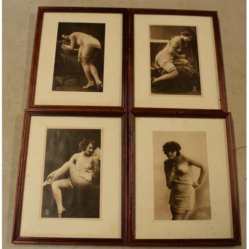 255 - A collection of vintage semi-erotic glamour prints to include P.C Paris, Corona and others, to inclu... 