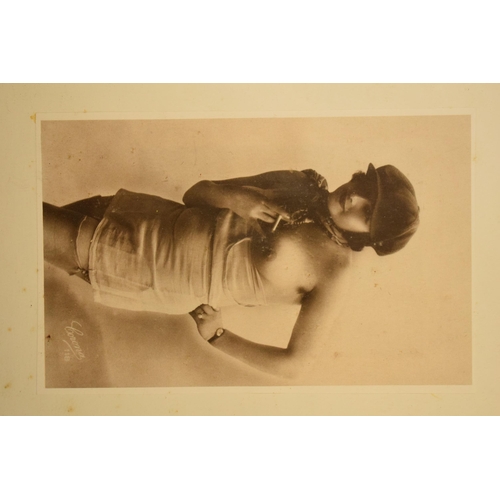 255 - A collection of vintage semi-erotic glamour prints to include P.C Paris, Corona and others, to inclu... 