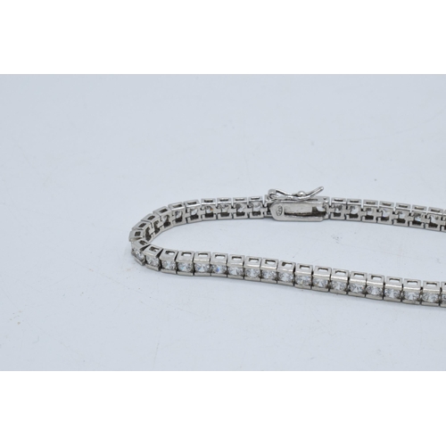 376 - Silver ladies tennis bracelet with semi precious stones, 20cm long.