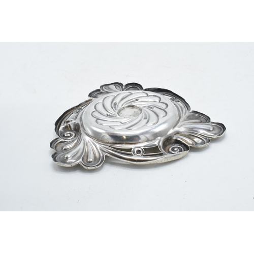 54 - Ornate hallmarked silver sweet dish / pin tray, 64.4 grams, Birmingham 1894, 13cm diameter.