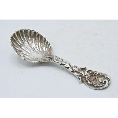 61 - Hallmarked silver ornate caddy spoon with shell bowl, Thomas Bradbury, Sheffield 1952, 41.0 grams, 1... 