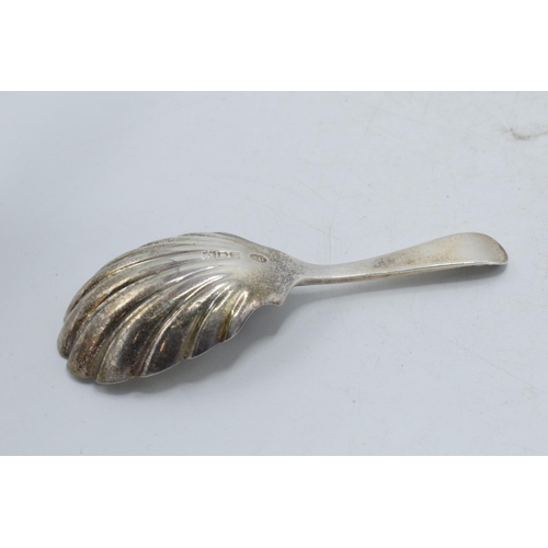 67 - George V hallmarked silver caddy spoon with shell bowl and shell motif to handle, Josiah Williams & ... 