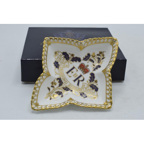 49 - Royal Crown Derby star shaped pin tray decorated to celebrate the Diamond Jubilee of H. M. Queen Eli... 