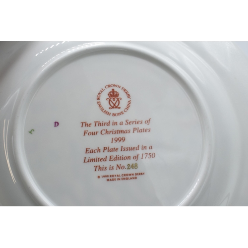 48 - Royal Crown Derby Christmas plate for 1999, limited edition 248/1750, red printed marks on the base,... 