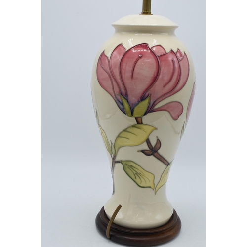 85 - Large Moorcroft lamp base with pink floral pattern on a magnolia background, 35cm tall exc. brass fi... 