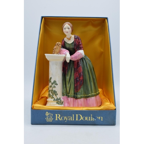 112 - Royal Doulton limited edition figurine Florence Nightingale HN3144, 3055/5000, boxed.