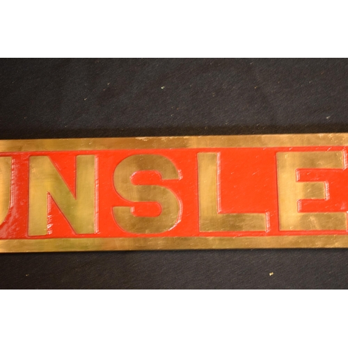 469 - English replica railway plate casting - Hunslet, 43x8cm.