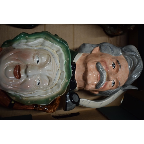 128 - Large Royal Doulton character jugs to include Mark Twain, Pied Piper, Pickwick, The Falconer and Old... 