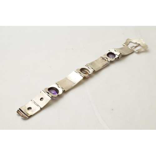 168H - Silver Scottish buckle bracelet set with natural gem stones, 23.1 grams, 19.5cm long.