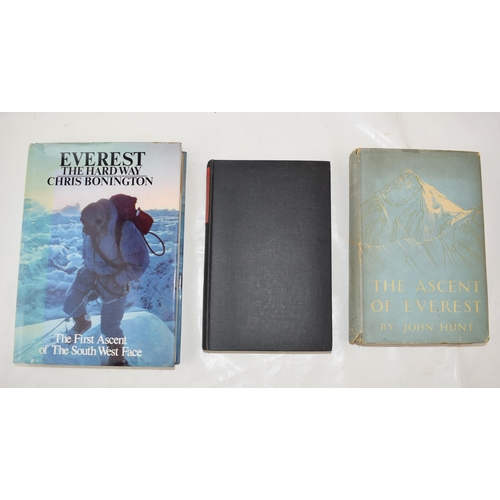 453 - A collection of books of Mount Everest interest. The Ascent of Everest John Hunt Second Impression D... 