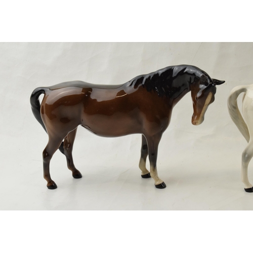 69 - Beswick Mare Facing Right 1812 in grey and brown (2).