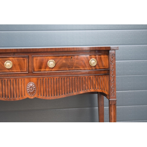 502 - Reproduction Regency style sideboard with fluted legs and 3 drawers, 107x53x87cm tall.